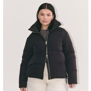 NWT Everlane Women's The Puffer Bomber Recycled Material XL